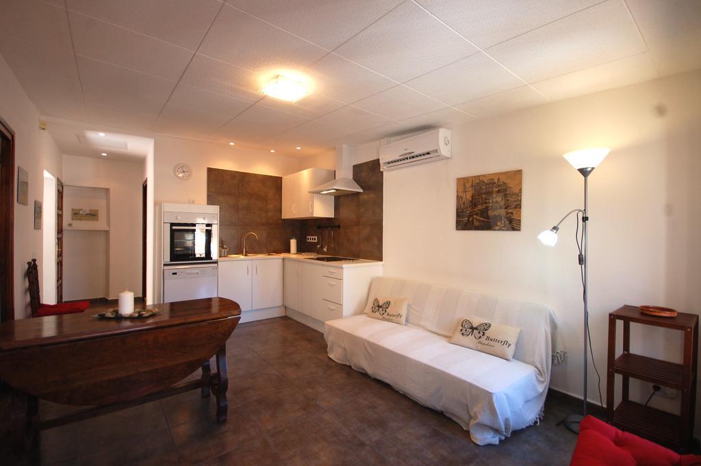 Lets Holidays Cozy Apartment 70 M. From The Beach In Tossa Тоса-де-Мар Екстер'єр фото