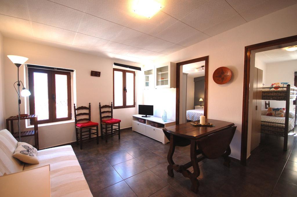 Lets Holidays Cozy Apartment 70 M. From The Beach In Tossa Тоса-де-Мар Екстер'єр фото